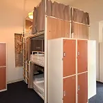 Caravan Hostel Dc