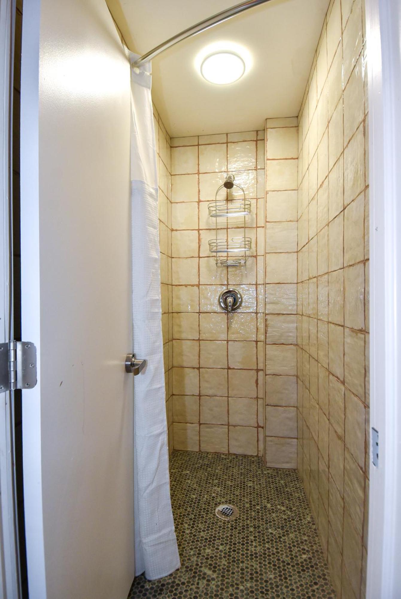 Hostal Caravan Dc